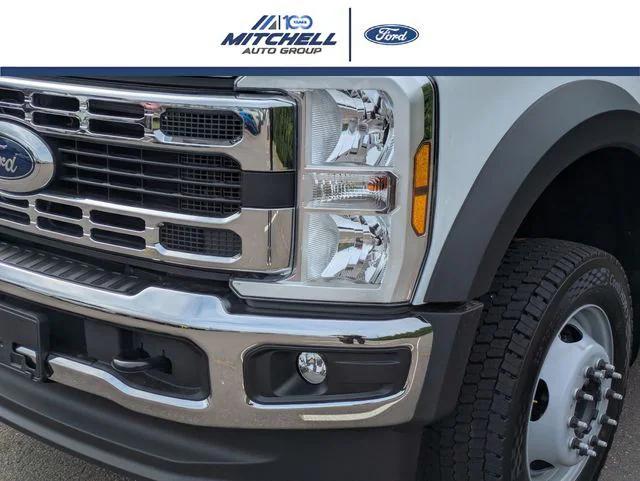 2025 Ford F-550 XL