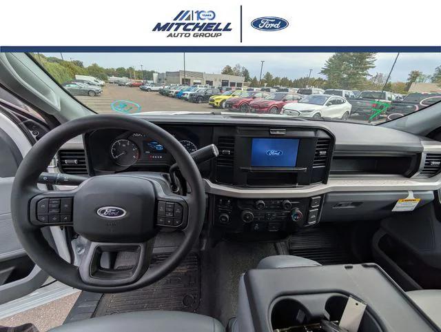 2025 Ford F-550 XL