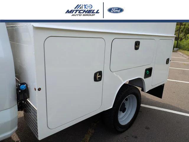 2025 Ford F-550 XL