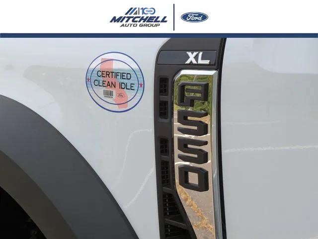 2025 Ford F-550 XL