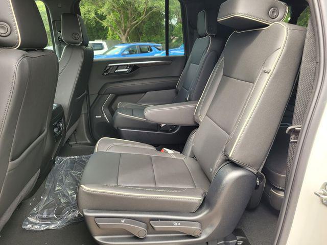 2025 Chevrolet Suburban 2WD Premier