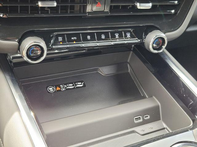 2025 Chevrolet Suburban 2WD Premier
