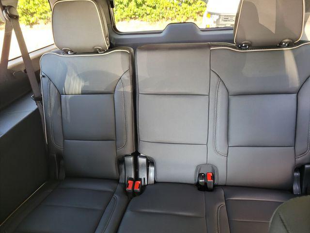 2025 Chevrolet Suburban 2WD Premier