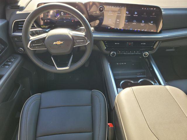 2025 Chevrolet Suburban 2WD Premier