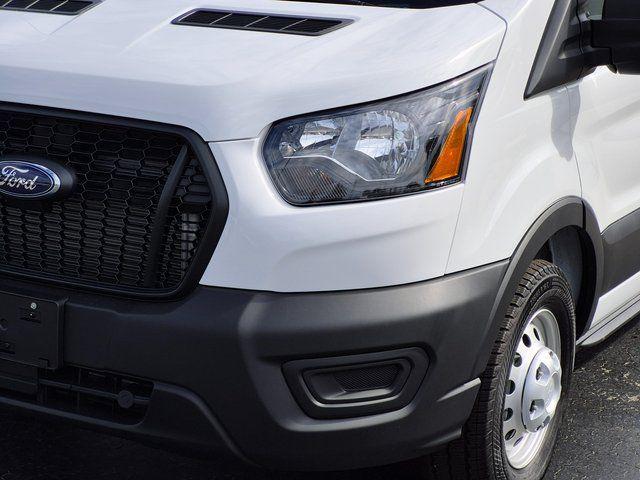 2025 Ford Transit Cargo Van Base