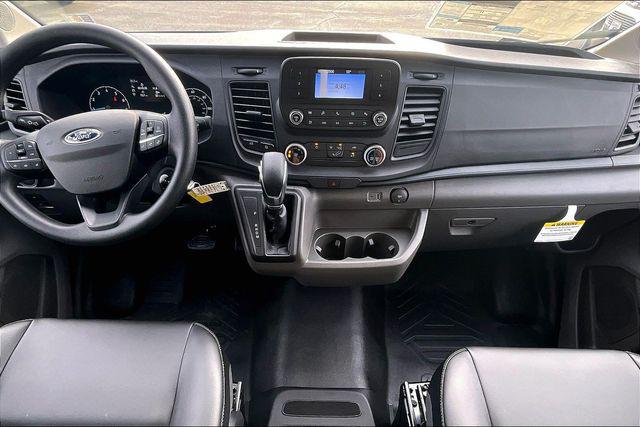 2025 Ford Transit Cargo Van Base