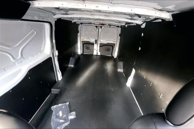 2025 Ford Transit Cargo Van Base