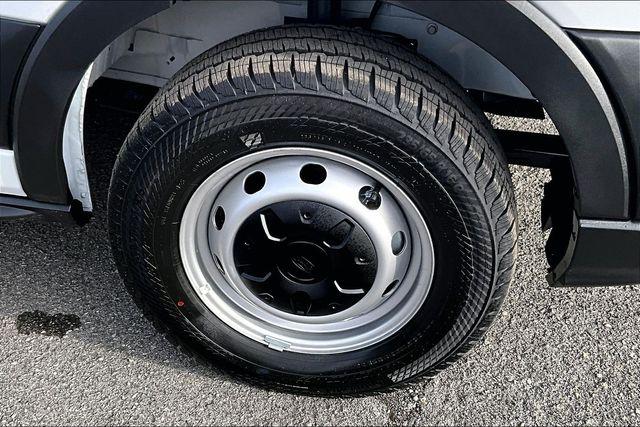 2025 Ford Transit Cargo Van Base