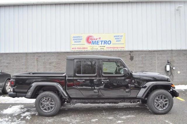 2026 Jeep Gladiator GLADIATOR SPORT S 4X4