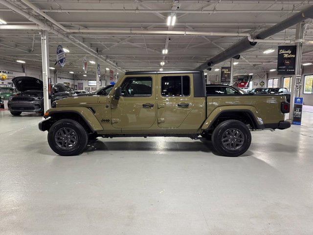 2026 Jeep Gladiator GLADIATOR SPORT S 4X4 2026 Jeep Gladiator GLADIATOR SPORT S 4X4
