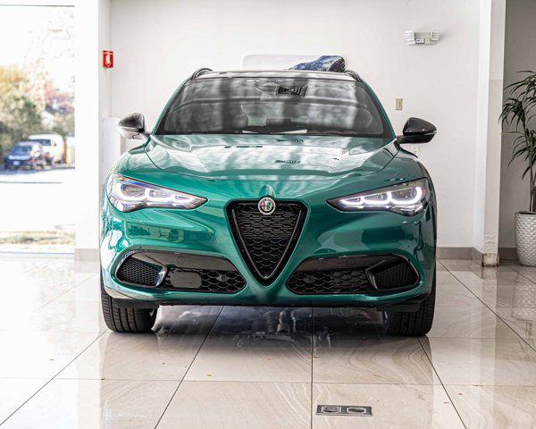 2025 Alfa Romeo Stelvio STELVIO INTENSA AWD 2025 Alfa Romeo Stelvio STELVIO INTENSA AWD