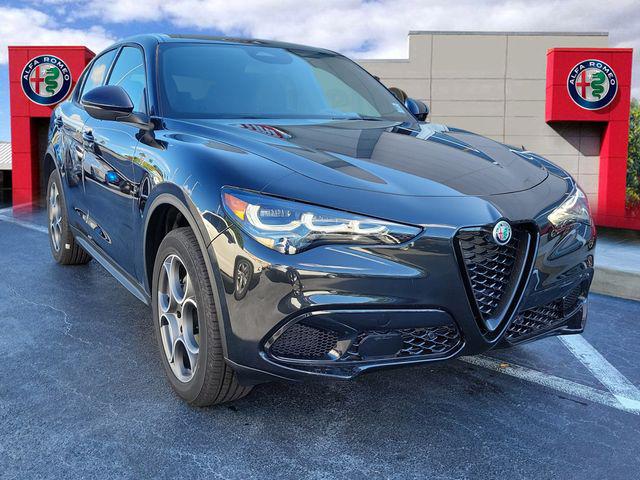2025 Alfa Romeo Stelvio STELVIO AWD