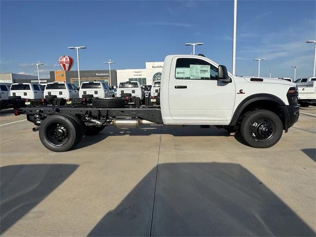 2026 RAM Ram 5500 Chassis Cab RAM 5500 TRADESMAN CHASSIS REGULAR CAB 4X2 84 CA 2026 RAM Ram 5500 Chassis Cab RAM 5500 TRADESMAN CHASSIS REGULAR CAB 4X2 84 CA