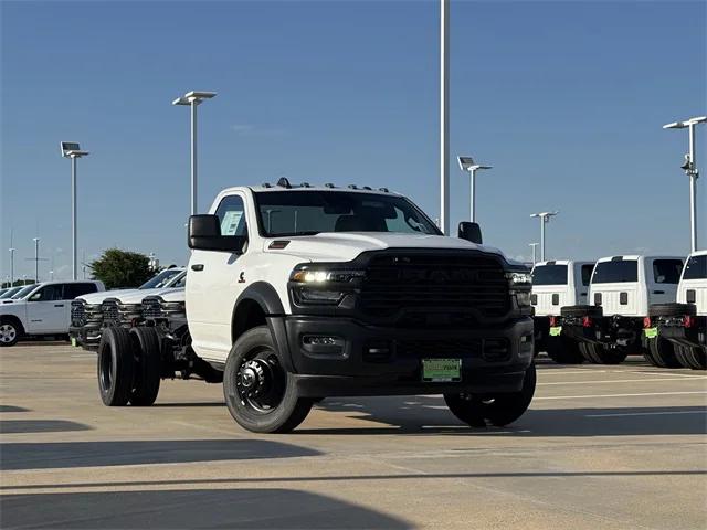 2026 RAM Ram 5500 Chassis Cab RAM 5500 TRADESMAN CHASSIS REGULAR CAB 4X4 84 CA 2026 RAM Ram 5500 Chassis Cab RAM 5500 TRADESMAN CHASSIS REGULAR CAB 4X4 84 CA