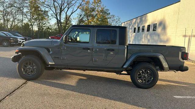 2026 Jeep Gladiator GLADIATOR SPORT S 4X4