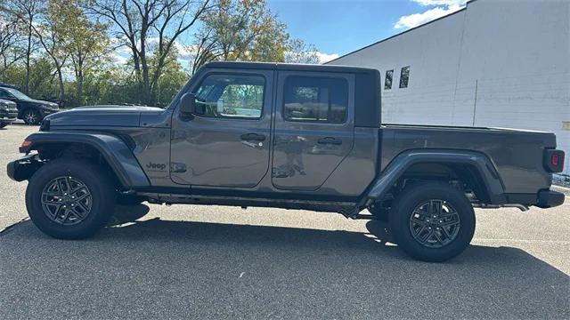 2026 Jeep Gladiator GLADIATOR SPORT S 4X4