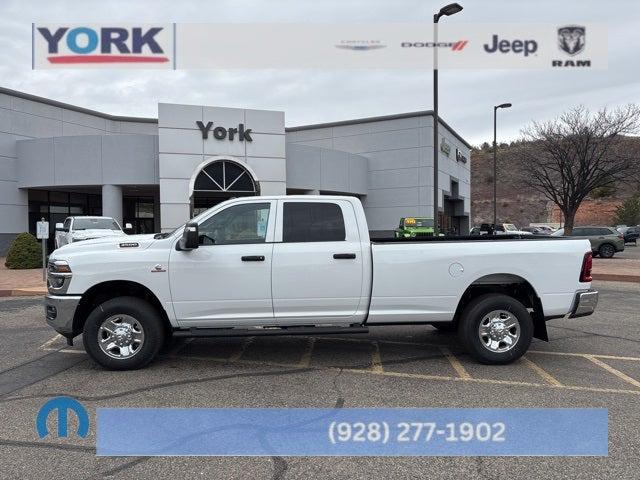 2026 RAM Ram 3500 RAM 3500 TRADESMAN CREW CAB 4X4 8 BOX