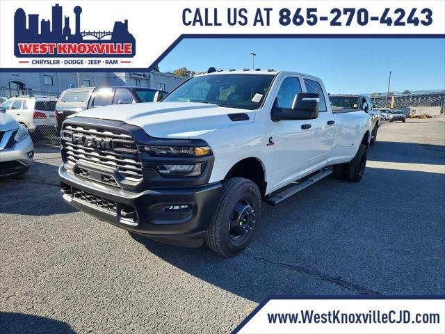 2026 RAM Ram 3500 RAM 3500 TRADESMAN CREW CAB 4X4 8 BOX