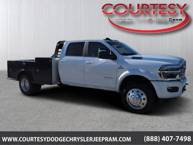 2026 RAM Ram 5500 Chassis Cab RAM 5500 BIG HORN CHASSIS CREW CAB 4X4 60 CA