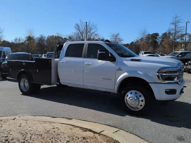 2026 RAM Ram 5500 Chassis Cab RAM 5500 BIG HORN CHASSIS CREW CAB 4X4 60 CA