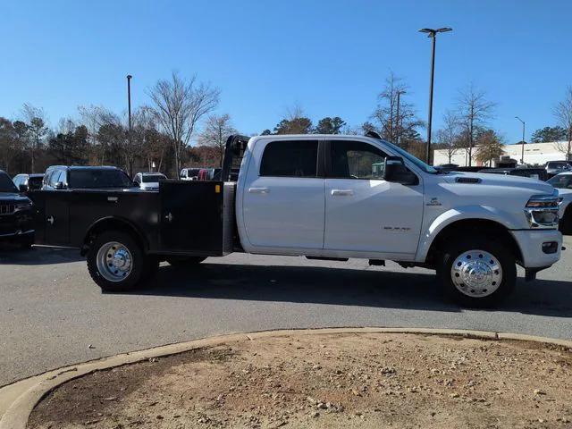 2026 RAM Ram 5500 Chassis Cab RAM 5500 BIG HORN CHASSIS CREW CAB 4X4 60 CA