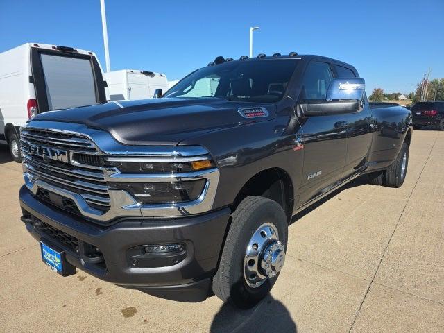 2026 RAM Ram 3500 RAM 3500 LARAMIE CREW CAB 4X4 8 BOX