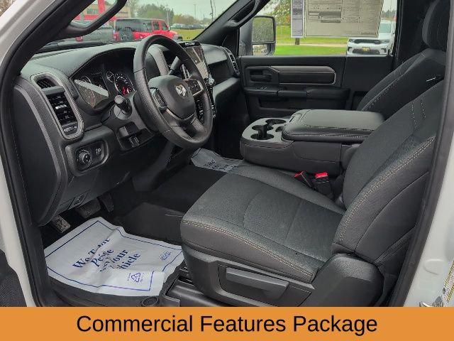 2026 RAM Ram 3500 RAM 3500 TRADESMAN REGULAR CAB 4X4 8 BOX