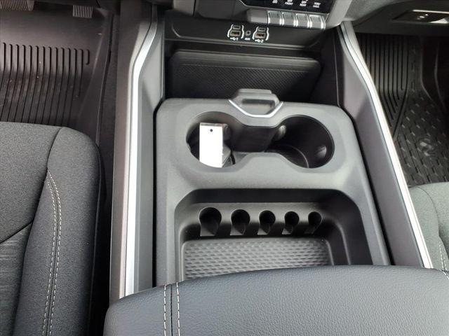 2026 Ram 1500 Lone Star Crew Cab 4x2 5'7" Box