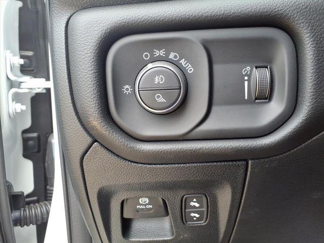 2026 Ram 1500 Lone Star Crew Cab 4x2 5'7" Box
