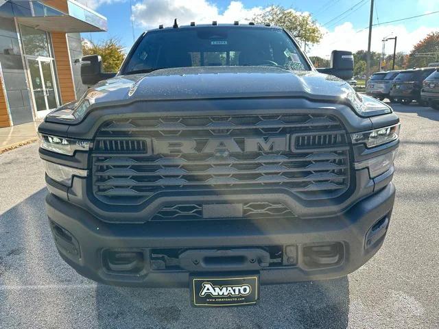 2026 RAM Ram 2500 RAM 2500 TRADESMAN CREW CAB 4X4 64 BOX 2026 RAM Ram 2500 RAM 2500 TRADESMAN CREW CAB 4X4 64 BOX