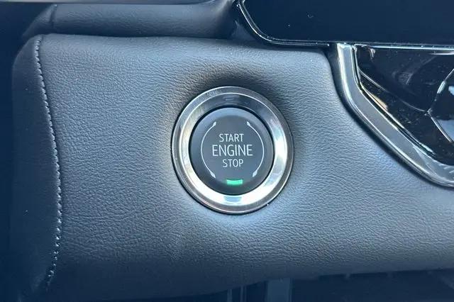 2026 GMC Canyon Elevation, RWD