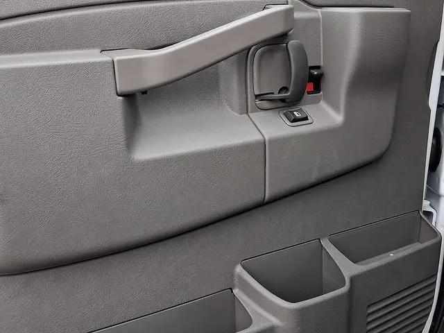 2025 Chevrolet Express Cutaway Work Van