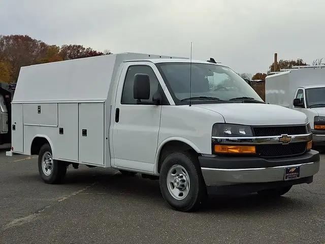 2025 Chevrolet Express Cutaway Work Van for sale in Danbury, CT