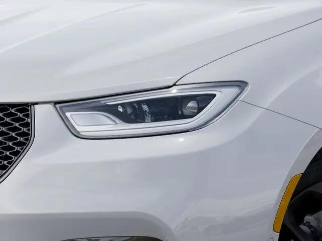 2026 Chrysler Pacifica Limited AWD
