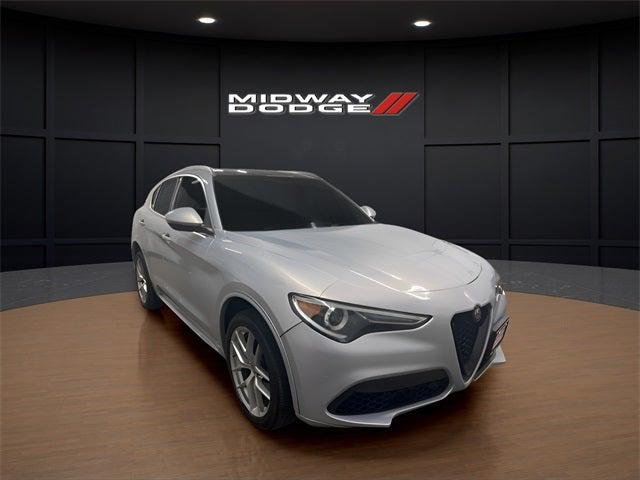 2021 Alfa Romeo Stelvio Ti AWD 2021 Alfa Romeo Stelvio Ti AWD