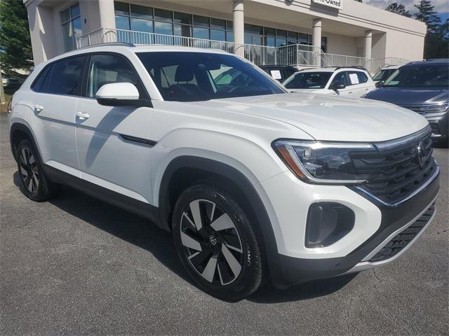 2025 Volkswagen Atlas Cross Sport 2.0T SE w/Technology