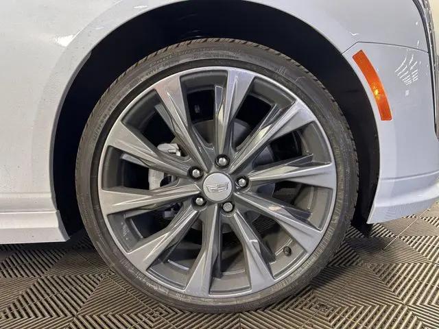 2026 Cadillac CT4 Premium Luxury RWD