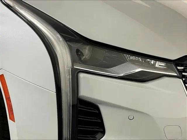 2026 Cadillac CT4 Premium Luxury RWD