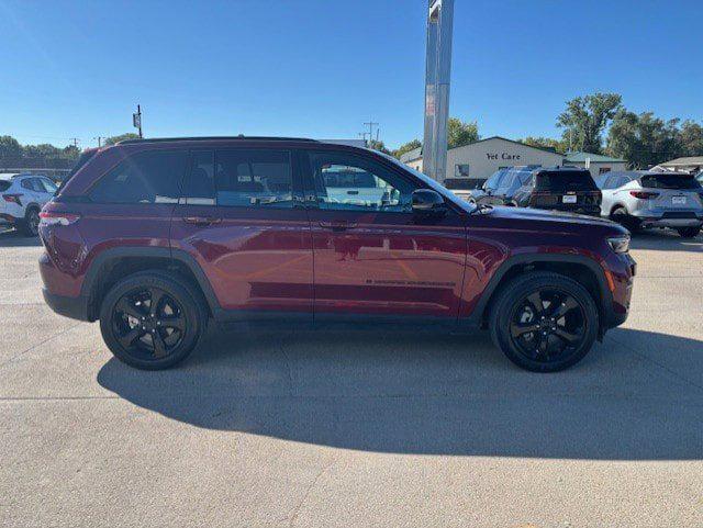 2023 Jeep Grand Cherokee Altitude 4x4