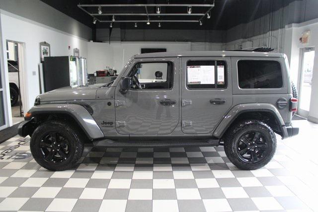 2022 Jeep Wrangler Unlimited Sahara Altitude 4x4