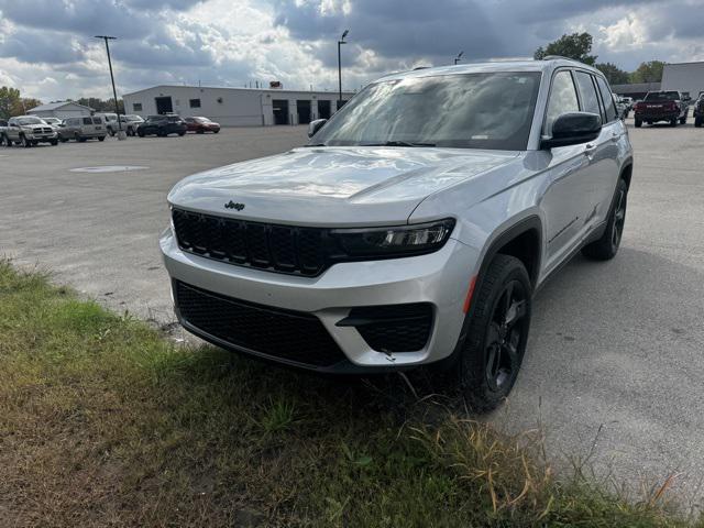 2022 Jeep Grand Cherokee Altitude 4x4