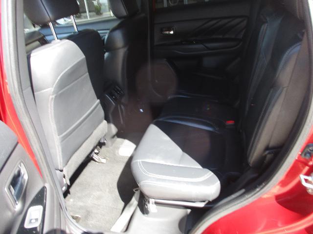 2020 Mitsubishi Outlander PHEV SEL S-AWC