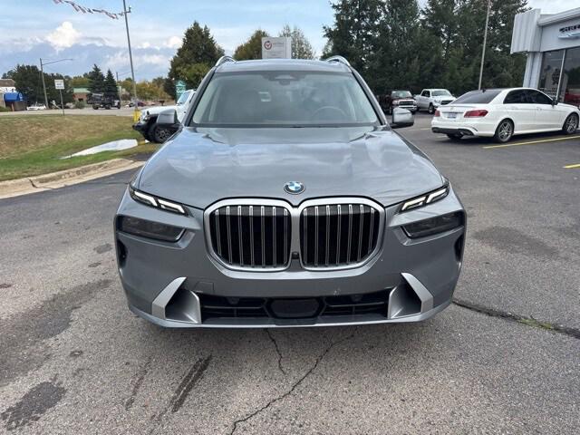 2024 BMW X7 xDrive40i 2024 BMW X7 xDrive40i