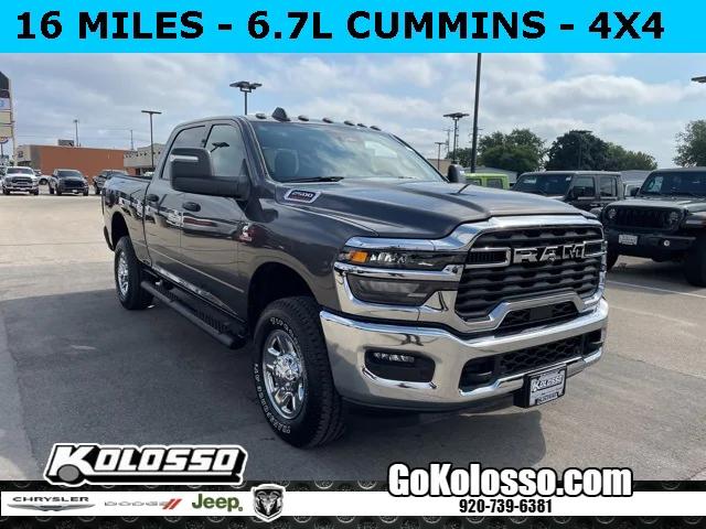 2025 RAM 2500 Tradesman Crew Cab 4x4 64 Box 2025 RAM 2500 Tradesman Crew Cab 4x4 64 Box