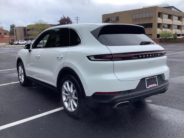 2024 Porsche Cayenne Base 2024 Porsche Cayenne Base