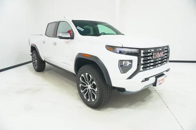 2024 GMC Canyon 4WD Denali