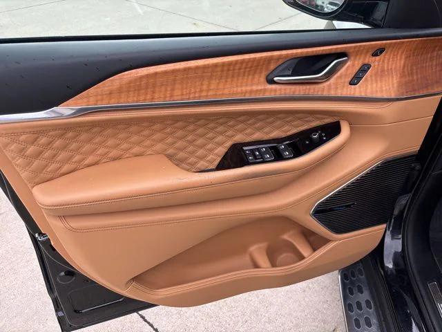 2024 Jeep Grand Cherokee Summit Reserve 4x4 2024 Jeep Grand Cherokee Summit Reserve 4x4