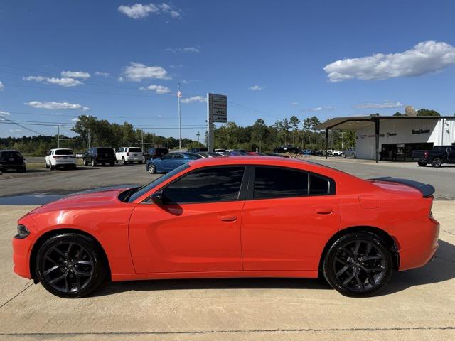 2020 Dodge Charger SXT RWD