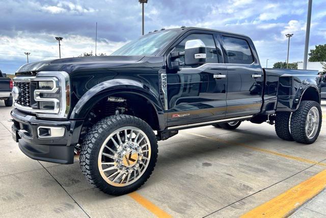 2025 Ford F-450 Platinum