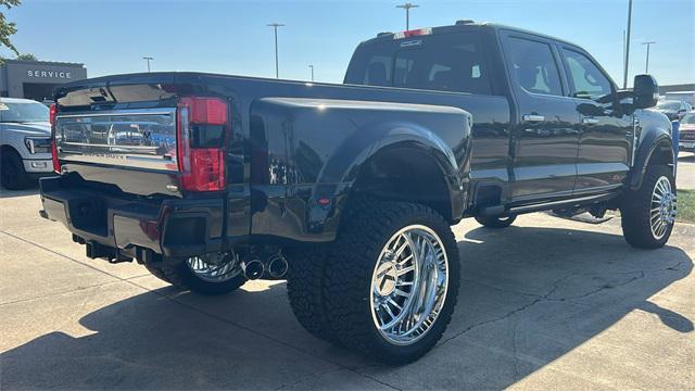 2025 Ford F-450 Platinum 2025 Ford F-450 Platinum